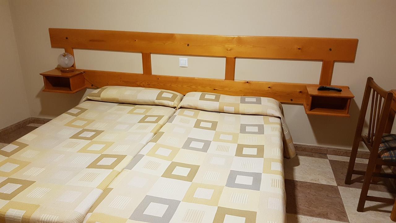 Pension Arenal San Vicente De La Barquera Buitenkant foto